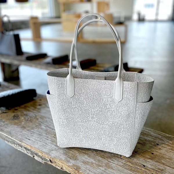 Chantilly Tote